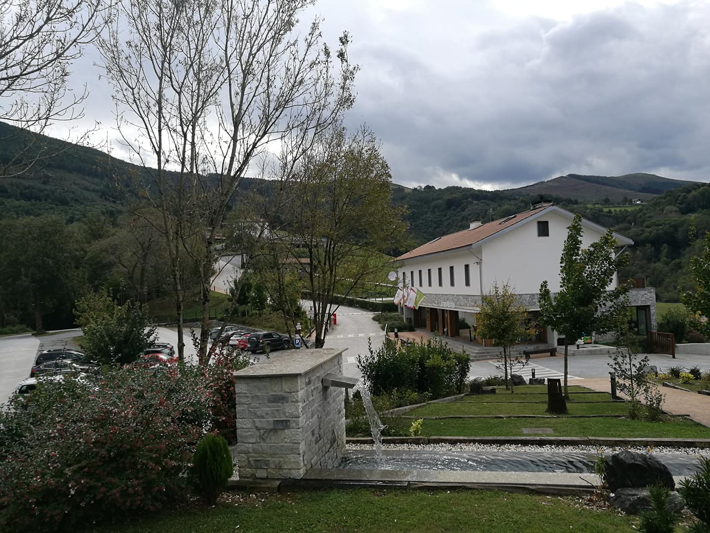 43728832_10214785504942747_2358771377260986368_o