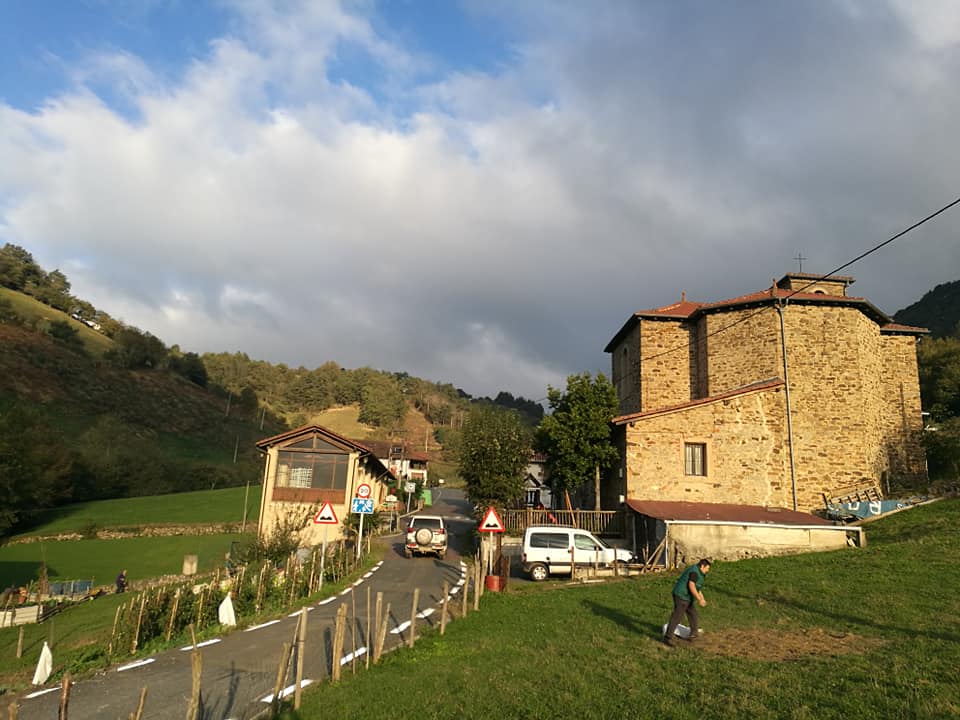 44671246_10214874822815638_3795691821879787520_n