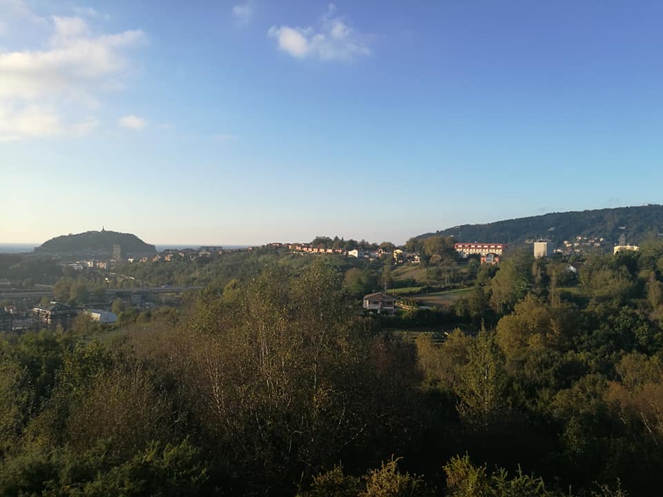 44810193_10214874882977142_5747712315692679168_n