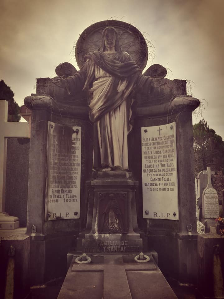 45103414_10214927438891007_472813798357467136_n