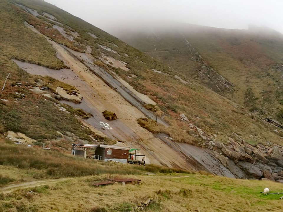 47436237_10215165124312994_7837932633613926400_n