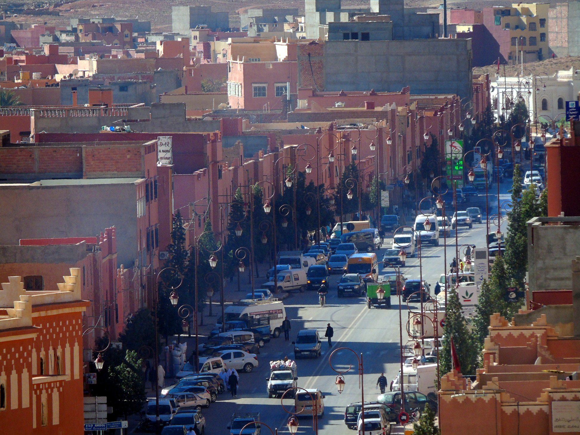 49800350_10215385752948572_3383144137036398592_o