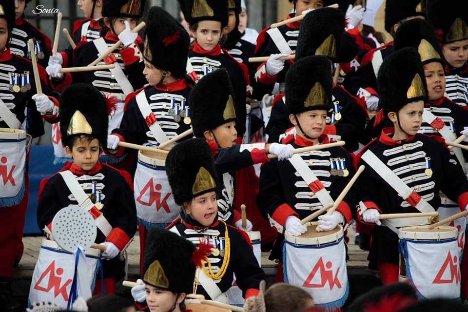 50402578_2201339323229747_3306705521737728000_n