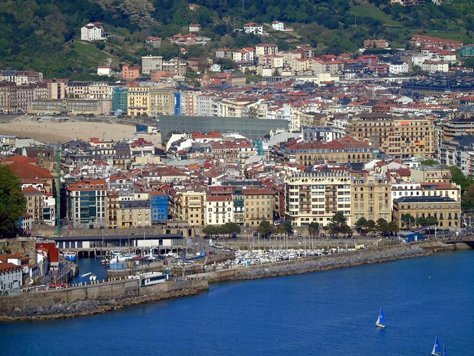 58588425_10216129791749077_9187896629192032256_n