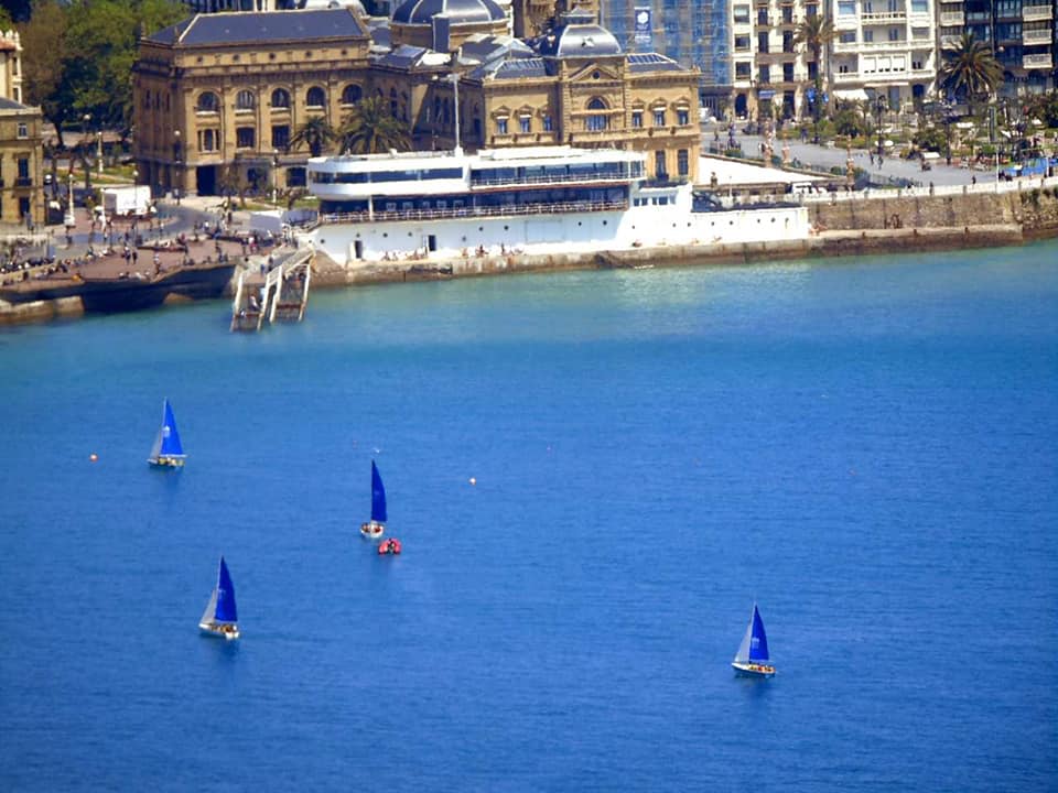 58686696_10216129793349117_7076688163304898560_n