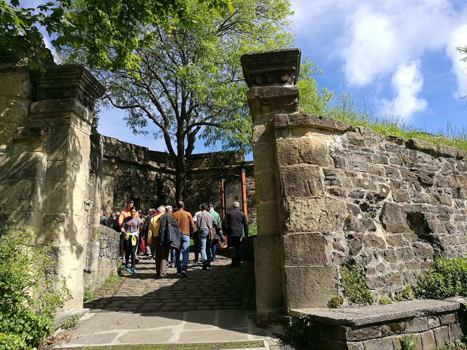 59144699_10216155697316700_2742972806231752704_n