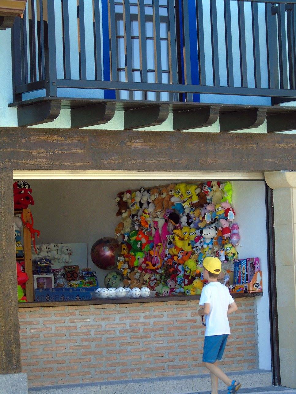 14086353_10208594331847289_7499127158446649028_o