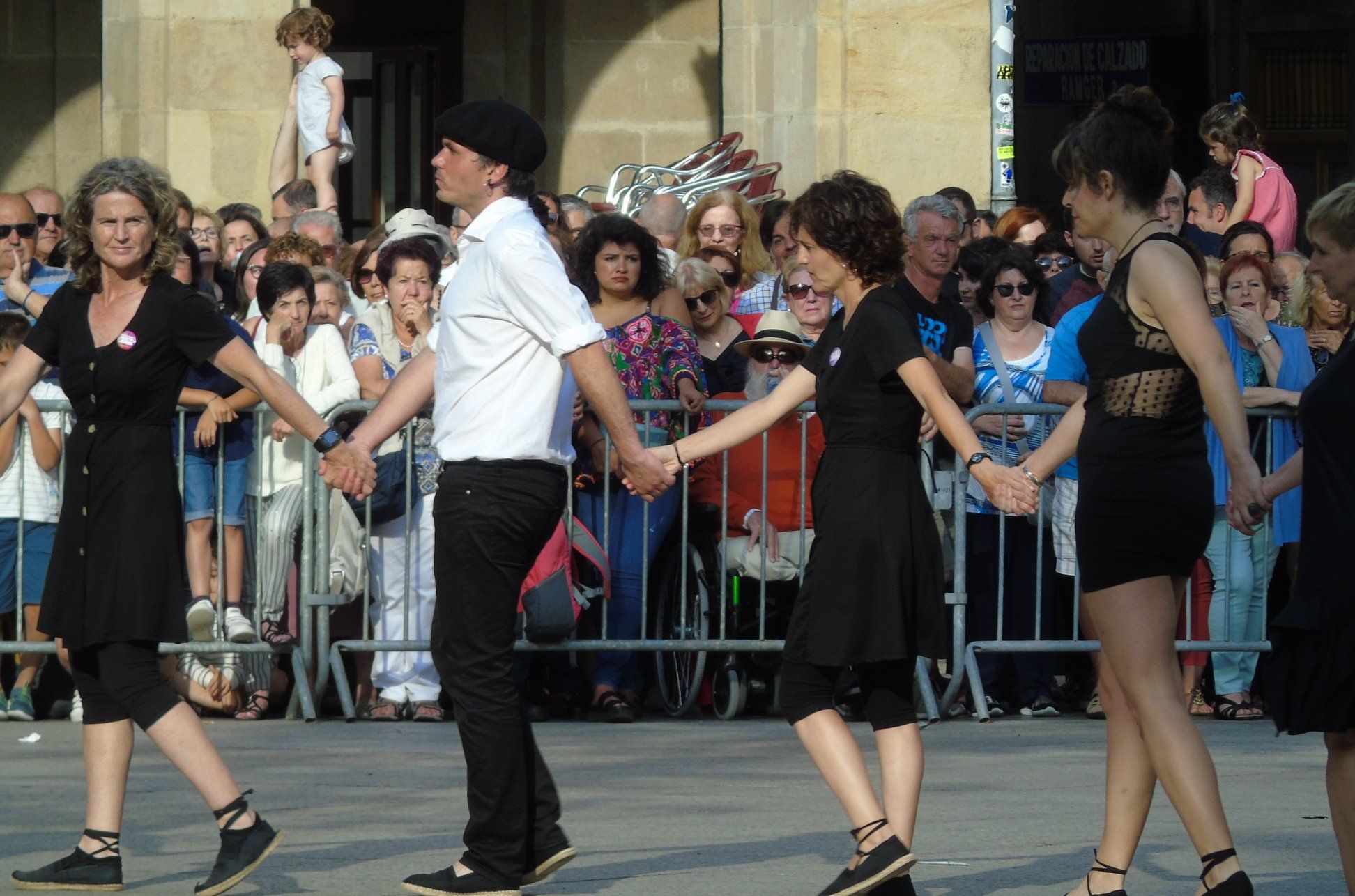 64825820_10216502442705118_8056748865019183104_o