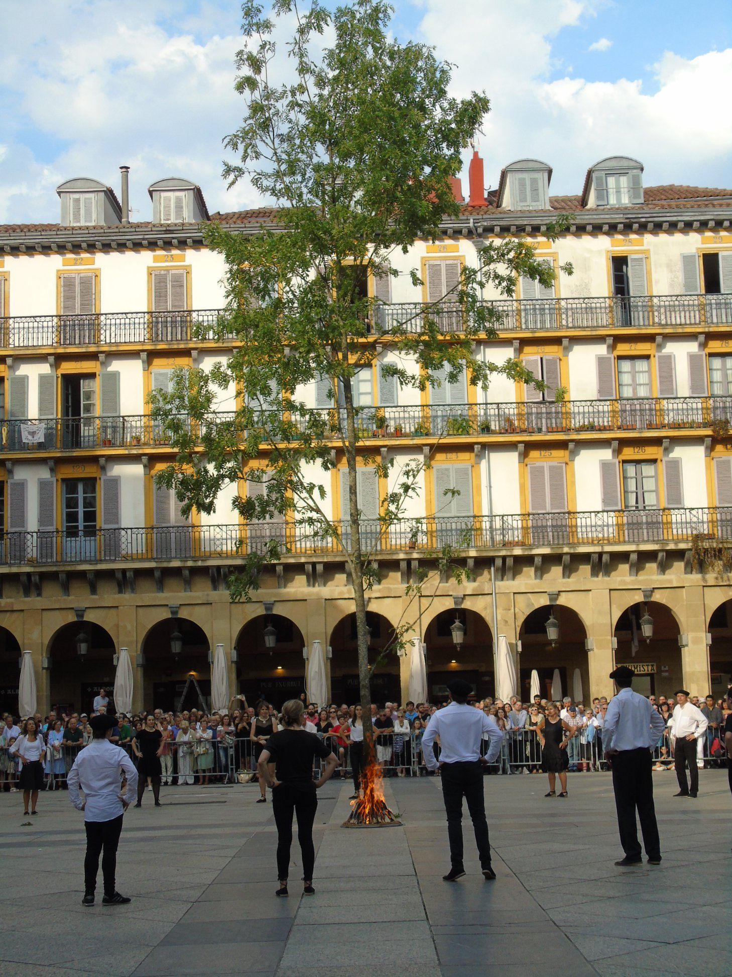 65039695_10216502447105228_4904669063654932480_o