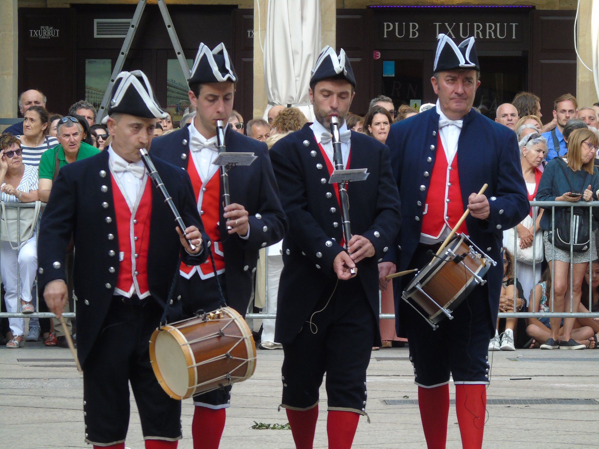 65449582_10216502448545264_1911019099622735872_o