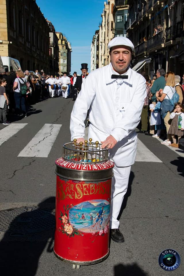 83873300_10218263234803820_3293216631483793408_n