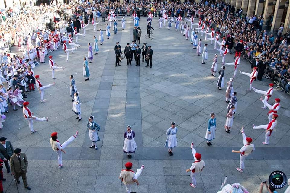 84756439_10218269343916544_4397813659452047360_n