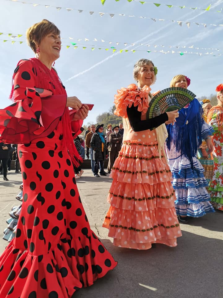 85246441_10218418460844374_515804501140045824_n