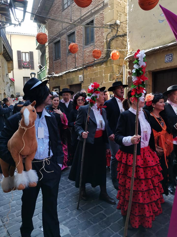 87015521_10218418465684495_4691887325725065216_n