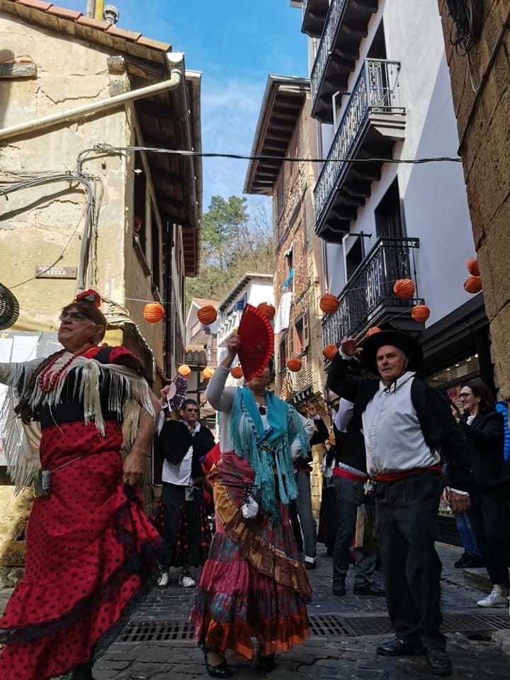 87097362_10218418473964702_5464981417530228736_n