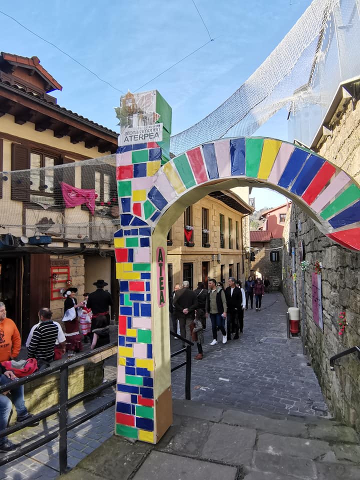 87153945_10218418482764922_2836229804791955456_n